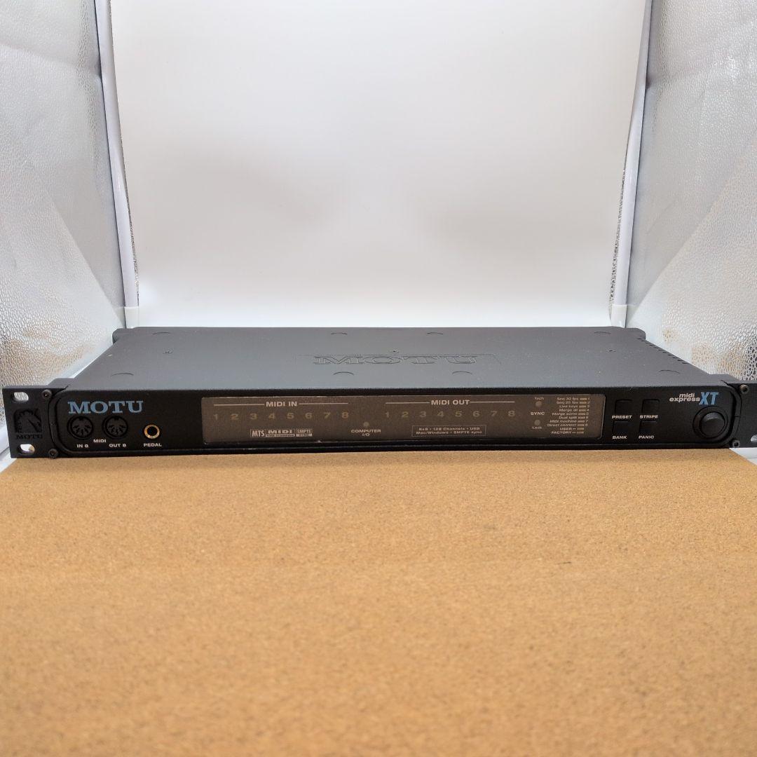 MOTU MIDI express XT MIDIインターフェイス