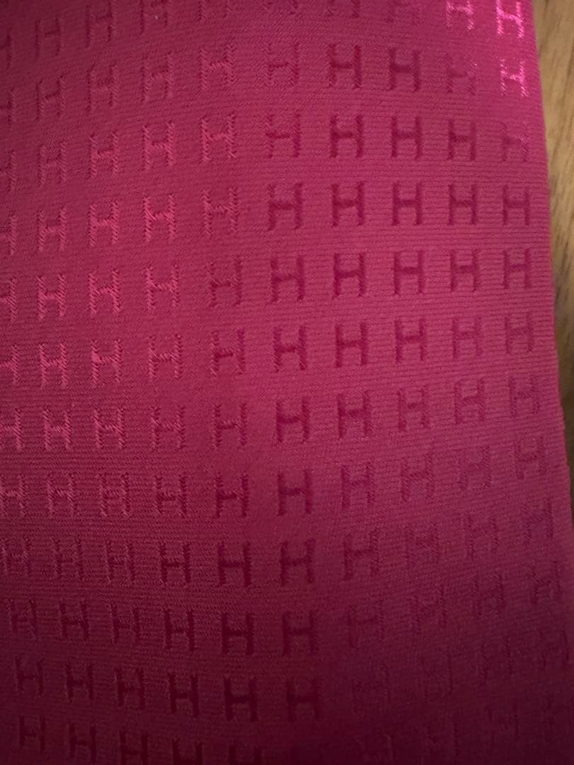 HERMES ピンク ネクタイ シルク100%