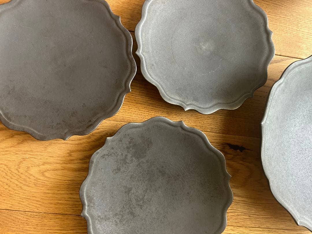 まきこ・木下和美さん 陶器　黒い器5点セット　大皿1枚・中皿3枚・中鉢1個