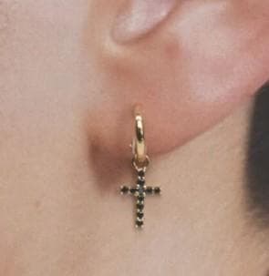 ＊馬券師にき＊【ブラックダイヤ0.1ctクロス+18金フープピアス 片耳】