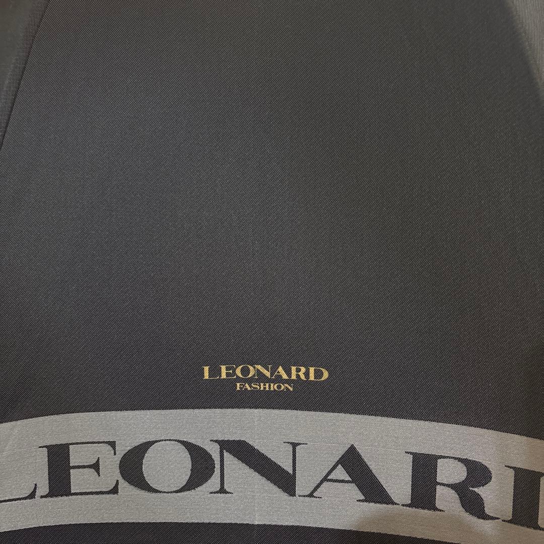 REONARD レオナール　文字ロゴ　晴雨兼用　傘　ブラック　グレー　ゴールド