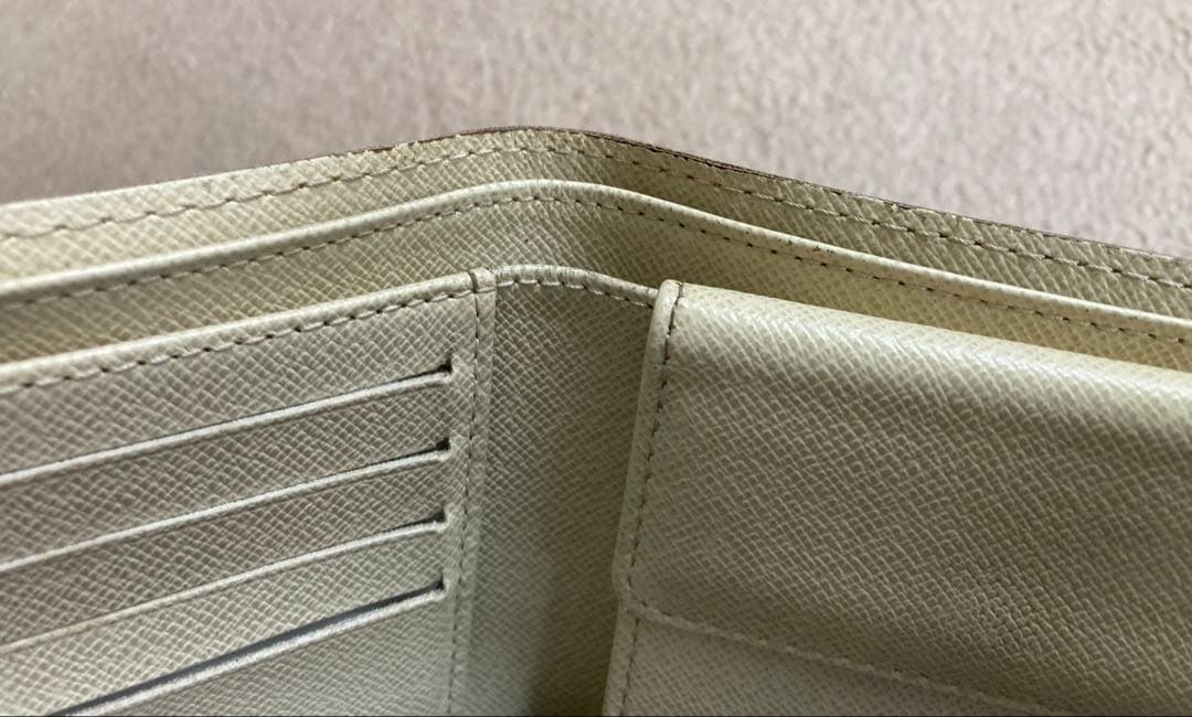 美品　LOUIS VUITTON　二つ折り財布　ダミエ　アズール