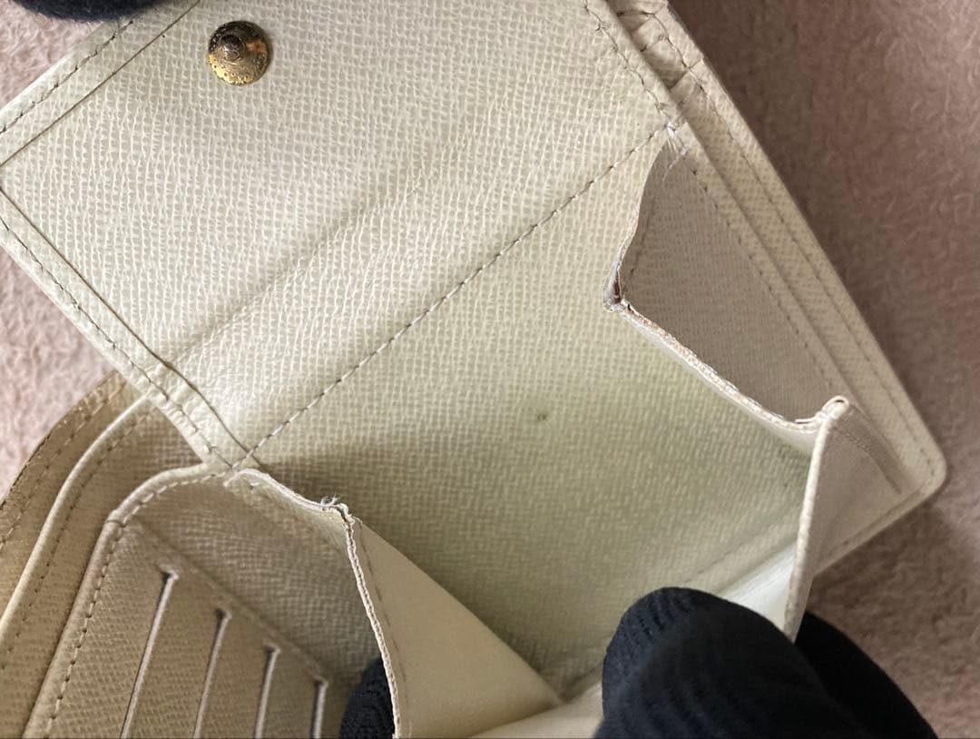 美品　LOUIS VUITTON　二つ折り財布　ダミエ　アズール