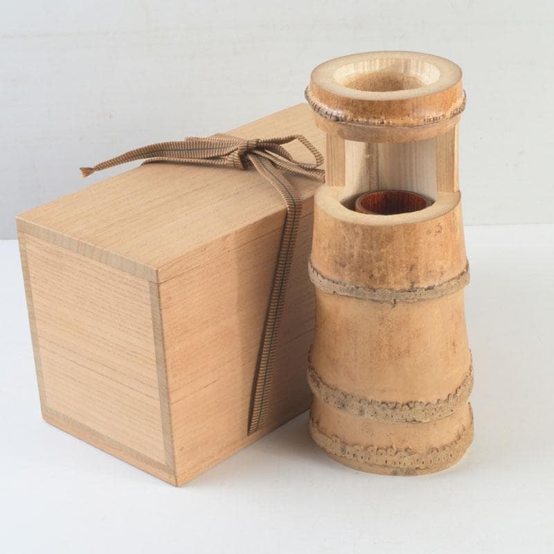 茶道具　吉田幸斎作　竹花入　掛花生　銘「蓬莱」　共箱　V　9511