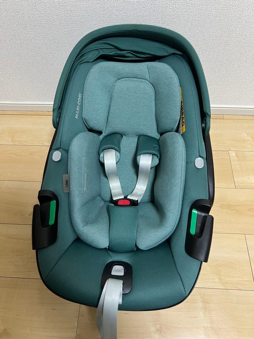 マキシコシ ペブル 360 グリーン