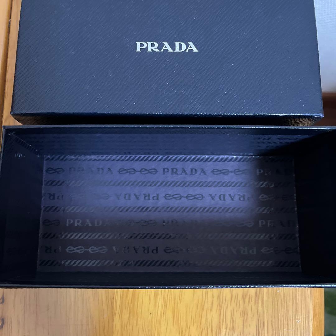 PRADA ブラウン サングラス ケース付き