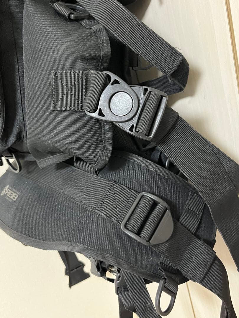 リバレイRBB ウェーディングベストLIMITED