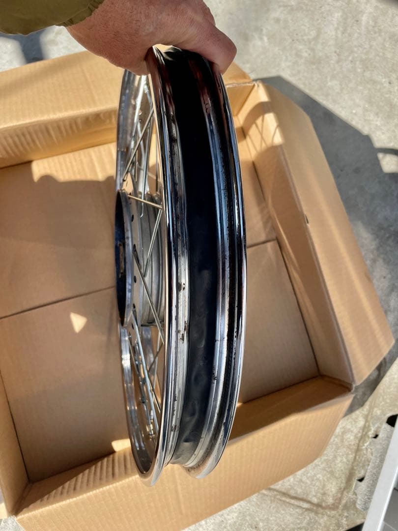 JA07 スーパーカブ110 純正フロントでかドラムホイール美品　17インチ