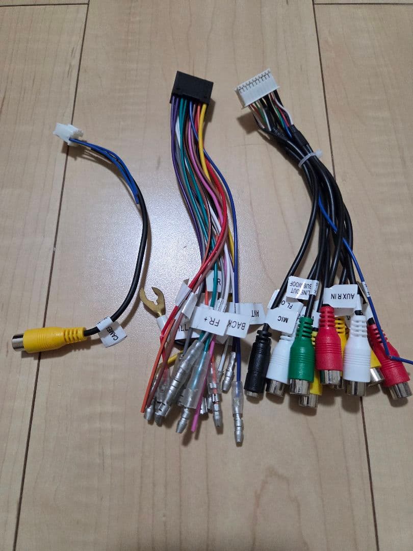 10インチ Bluetoothユニット　ディスプレイオーディオ　ナビ