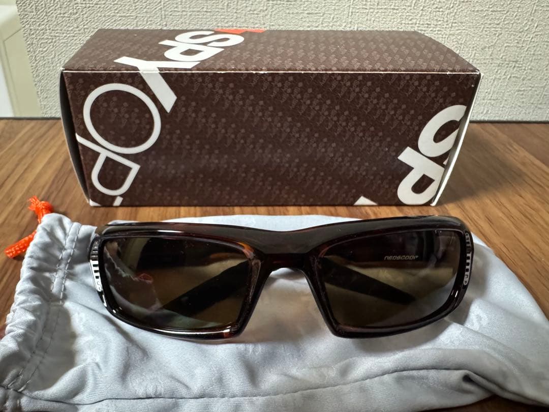 REN長渕剛 SPY サングラス NEOSCOOP トートイズ 復刻前