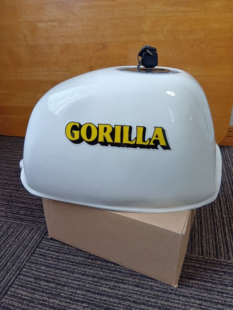 ゴリラ　タンク　エアプレーンタイプ　美品！