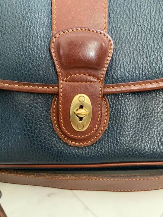 ショルダーバッグ　オールドコーチ　ネイビー