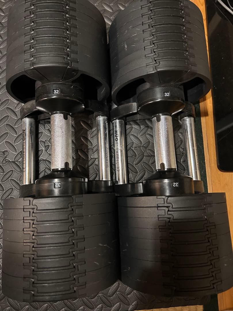 【引取限定】FLEXBELL 32 可変式ダンベル 32kg×2