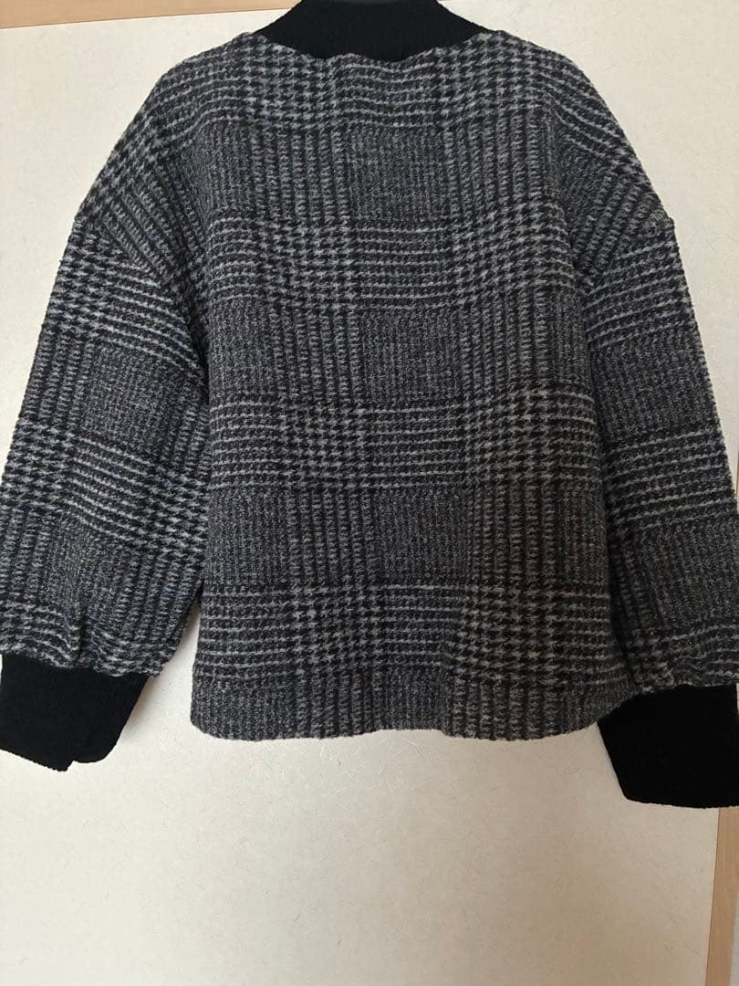 値下げ中！新品未使用タグ付き　半額以下！チェック ノーカラージャケット