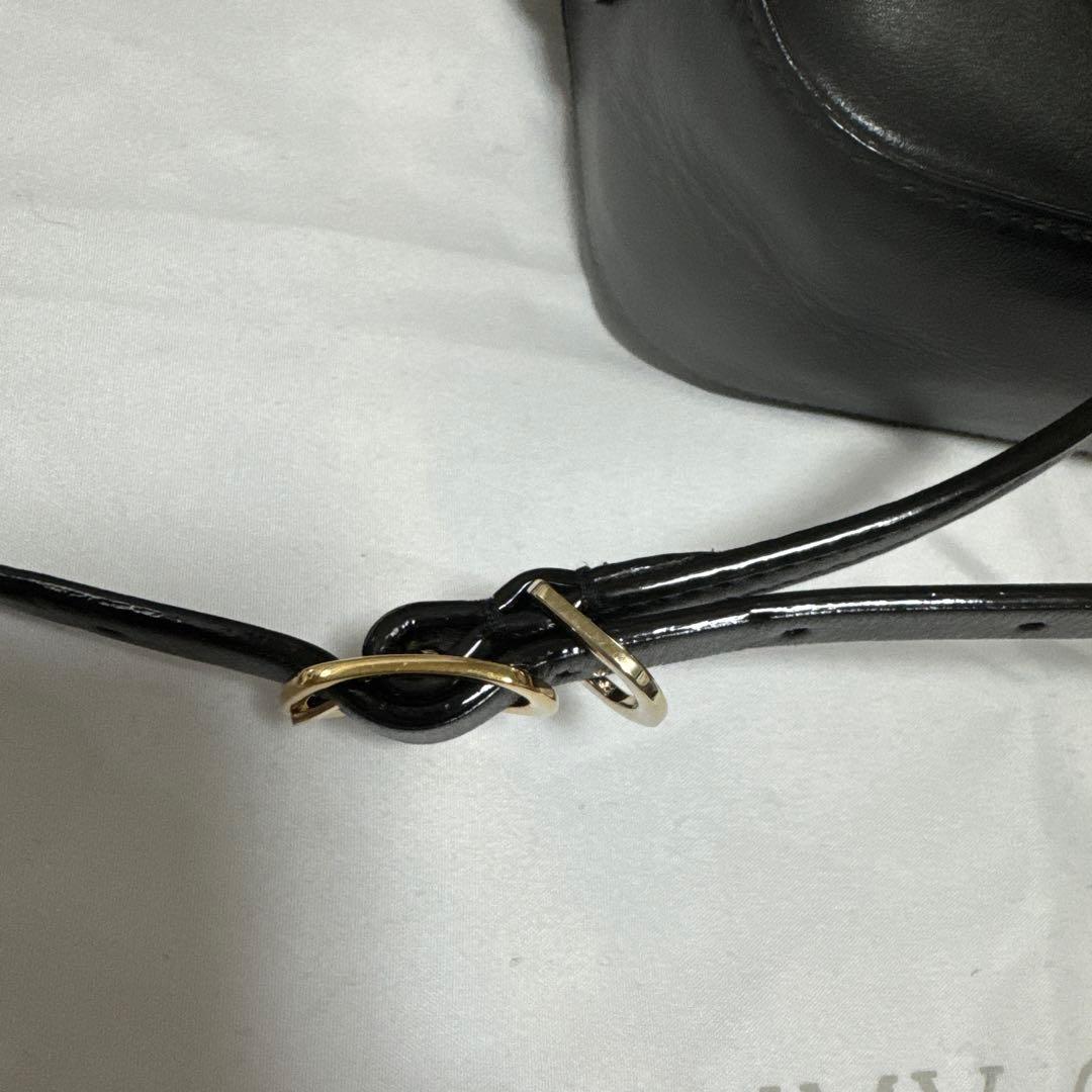 美品　ジミーチュウ　ショルダーバッグ　ゴールドロゴ　レザー　カメラバッグ