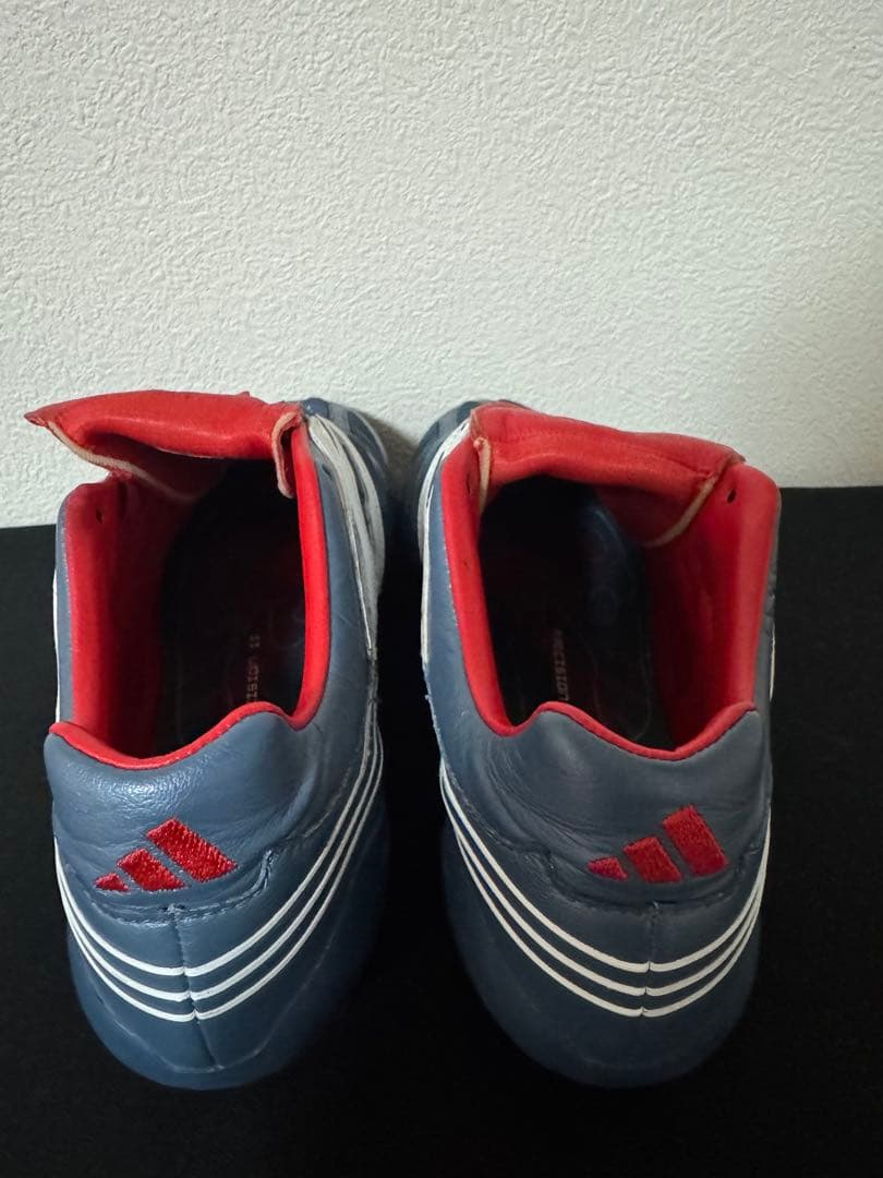 adidas プレデタープレシジョン　限定カラー