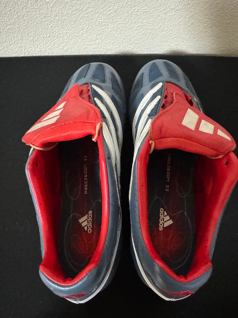 adidas プレデタープレシジョン　限定カラー