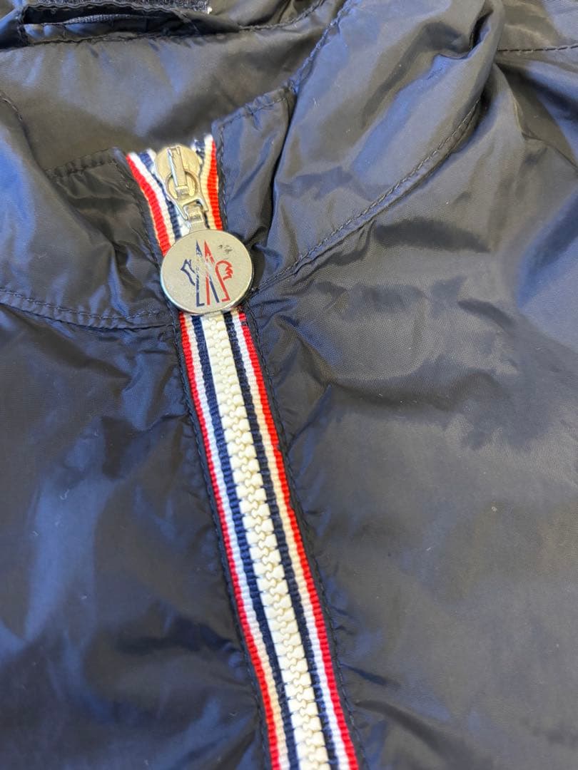 MONCLER ネイビー フード付きジャケット