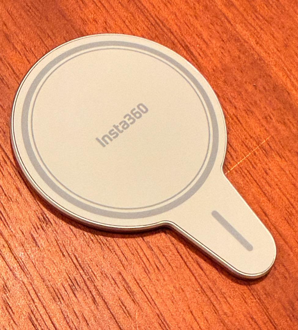 Insta360 Flow 2 Pro （+磁気スマートフォンマウント付き）