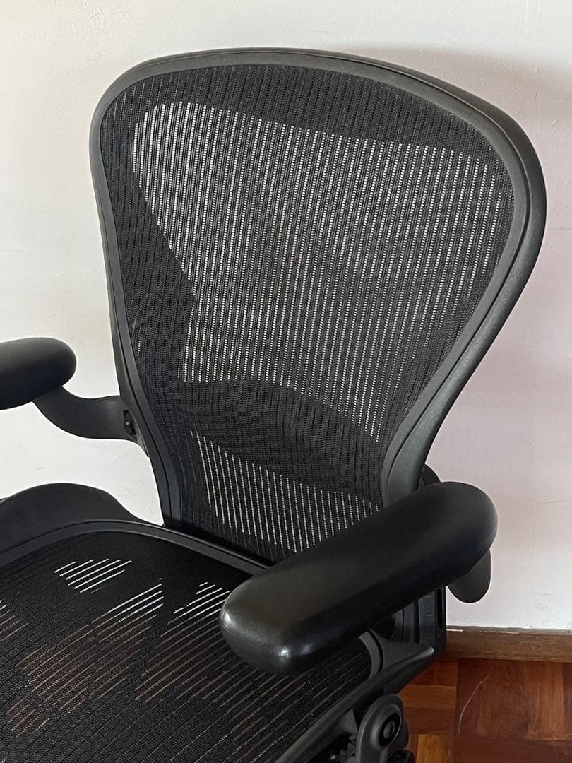 ハーマンミラー アーロンチェア Bサイズ フル装備