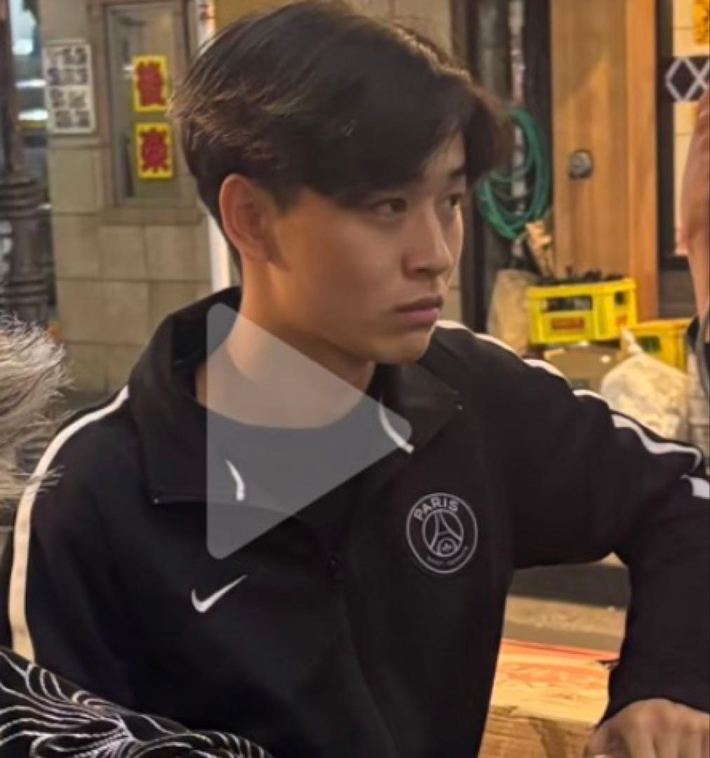 ナイキ　PSGトラックジャケット　Sサイズ　888着用