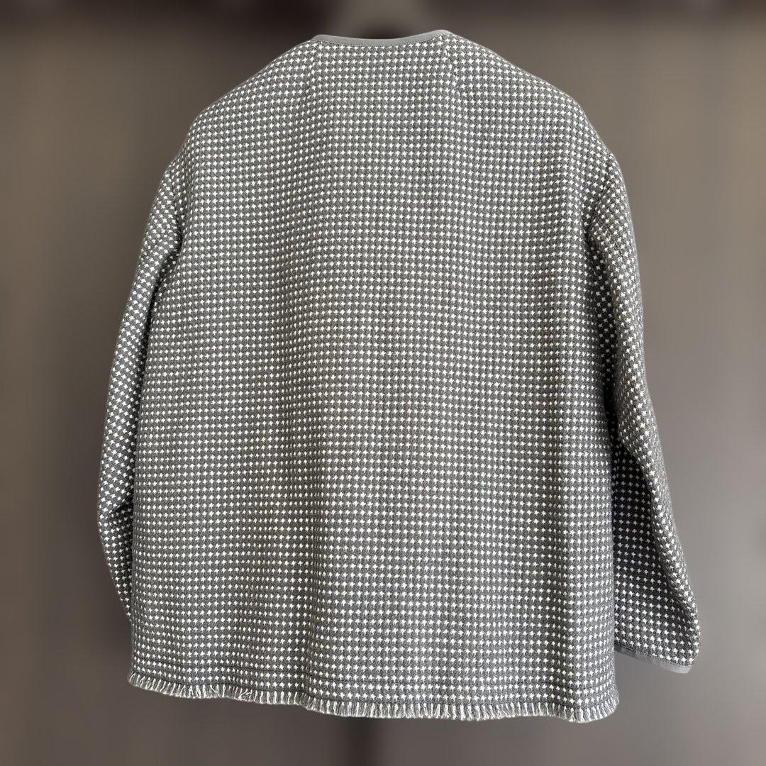 トゥモローランド　ノーカラージャケット　グレー