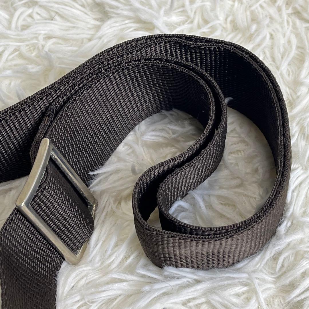 美品✨ PRADA メッセンジャーバッグ 三角ロゴ カーキ ナイロン レザー