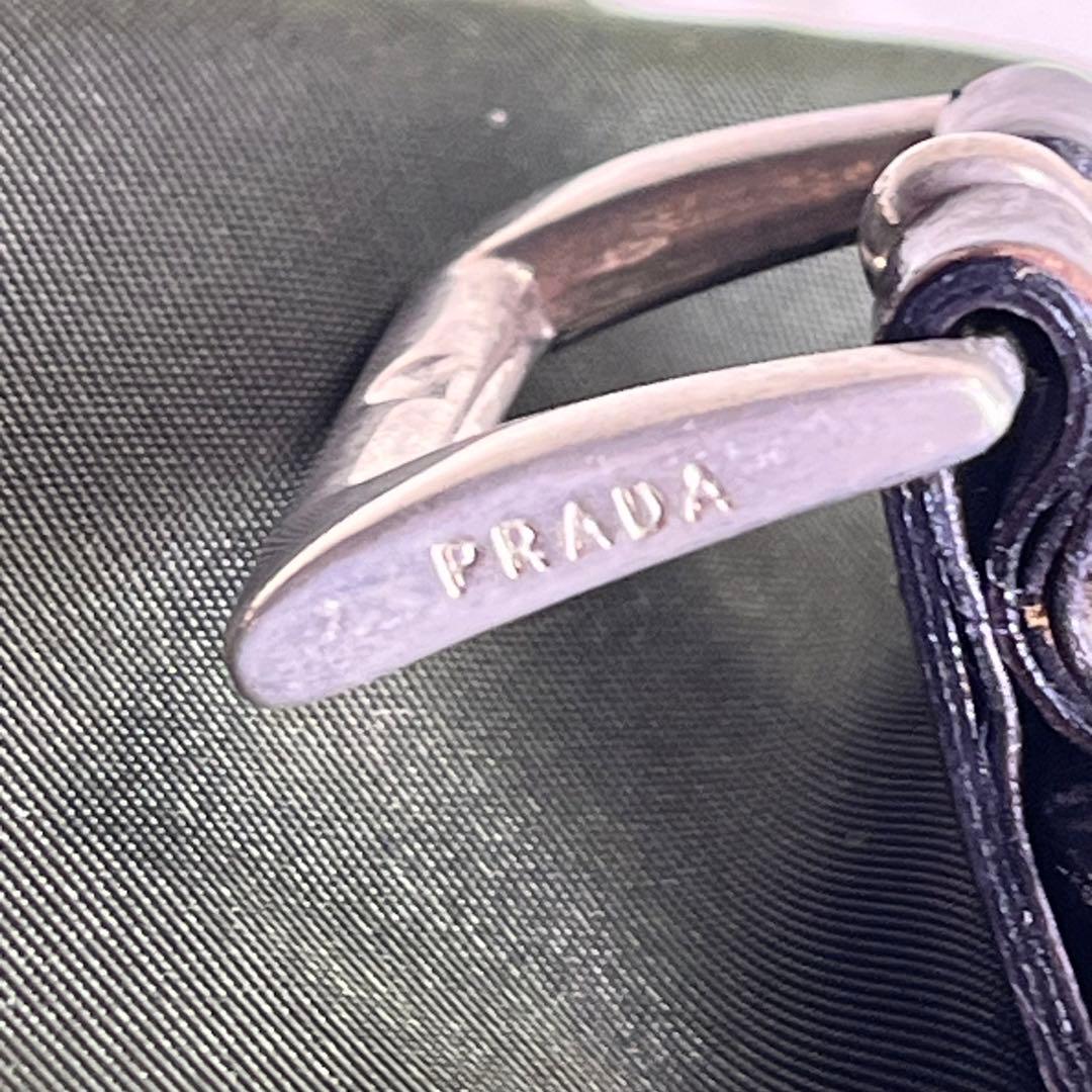 美品✨ PRADA メッセンジャーバッグ 三角ロゴ カーキ ナイロン レザー