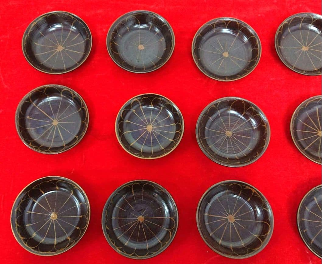 木地菊紋手塩皿、木皿18枚 　A340