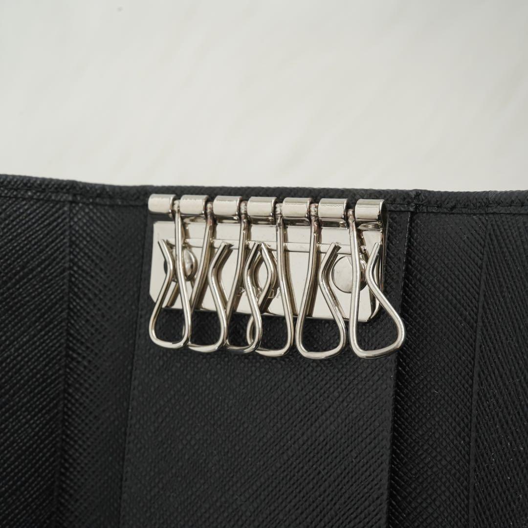 新品同様/未使用級　PRADA プラダ　6連キーケース　サフィアーノ　ブラック