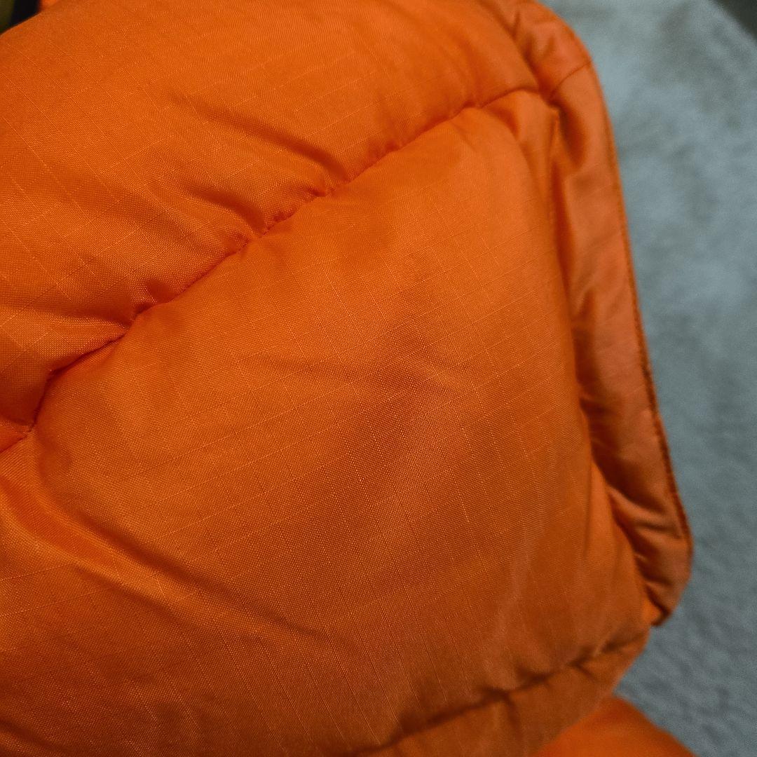 フェザーフレンズ　ダウンベスト