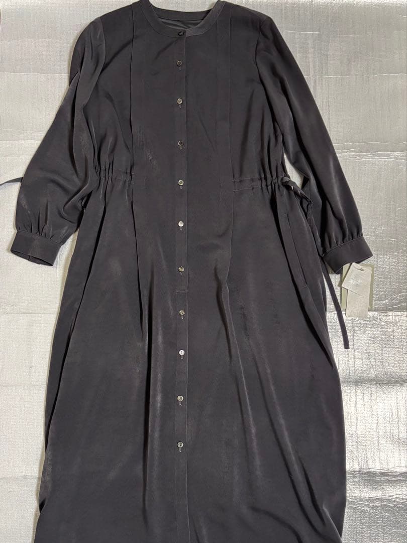 新品タグ付　レリアン　シャツワンピース