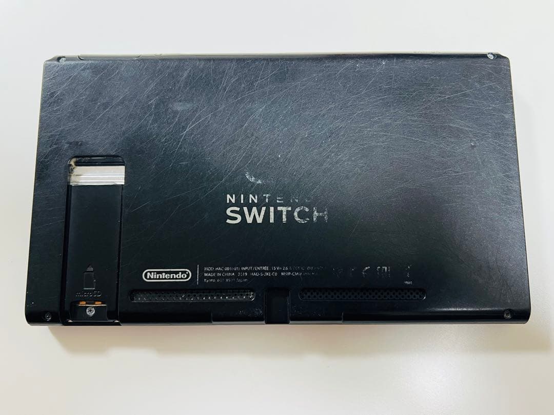[動作確認済] Nintendo Switch 本体 のみ 傷あり スタンドなし