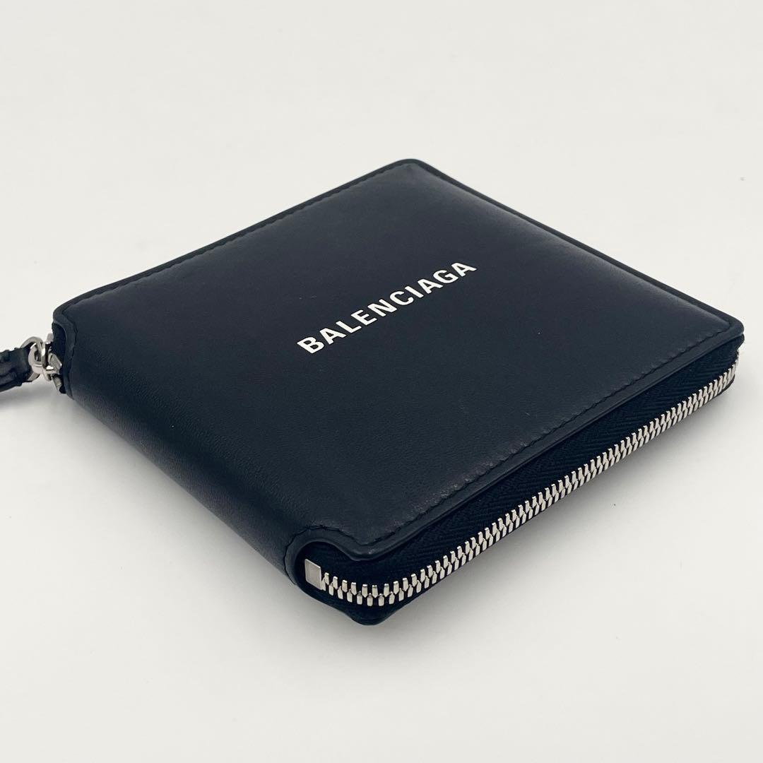 【極美品】バレンシアガ エブリデイ ラウンドジッピー 二つ折り財布 ブラック