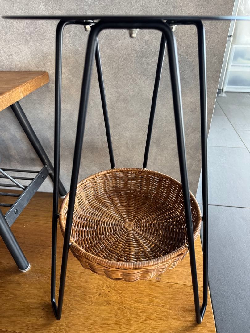 イデー IDÉE WALLABY SIDE TABLE ワラビー サイドテーブル