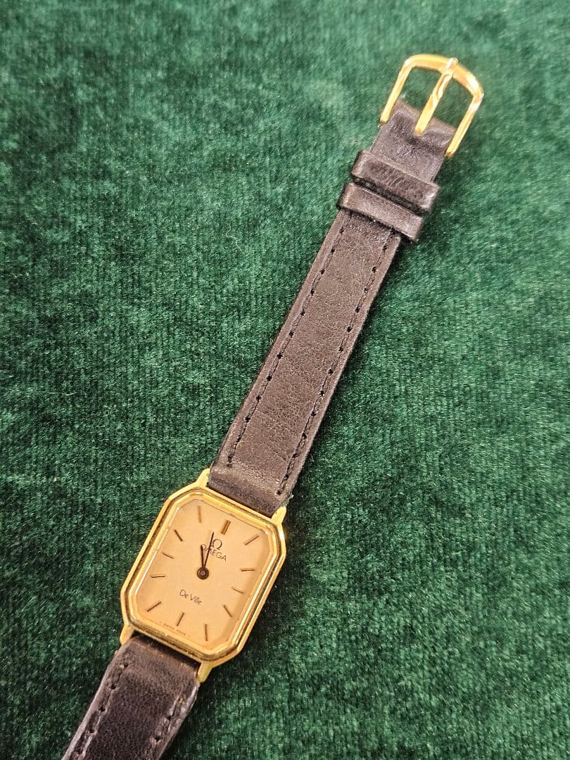 【OMEGA】オメガテヴィル De Ville クォーツゴールド腕時計 箱付！