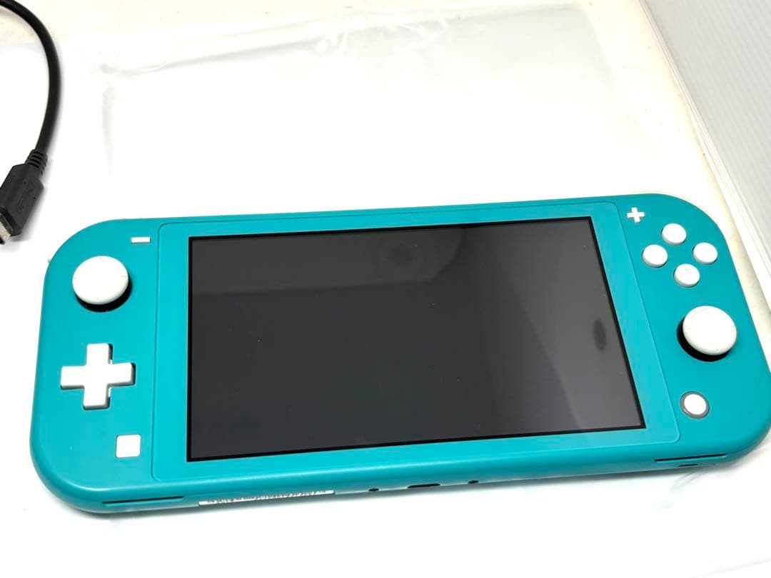 持ち歩き最強ハード！Nintendo Switch Lite ターコイズ 本体
