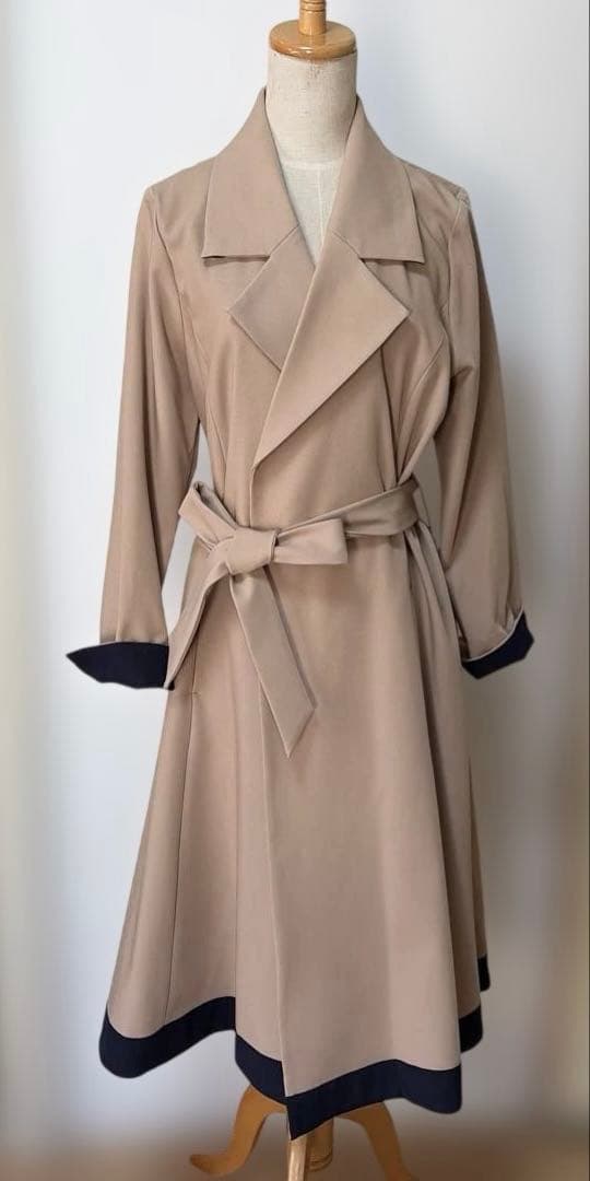 【未使用】美品　JENNE オードリーフレアトレンチコート　M