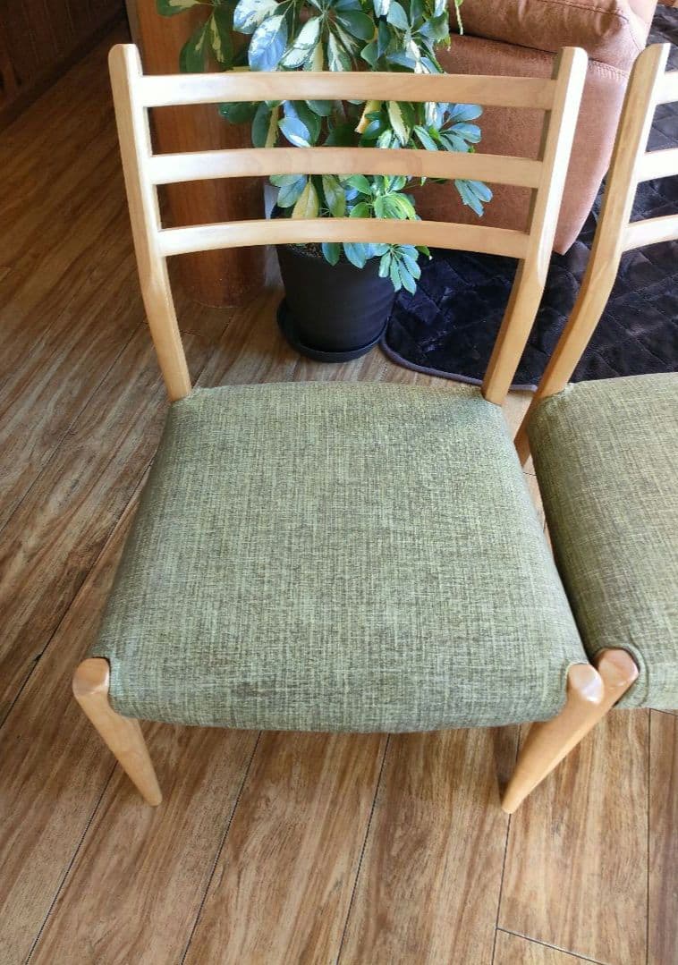 ORION　朝日木材　ダイニングチェア　合皮カバー付き　２脚