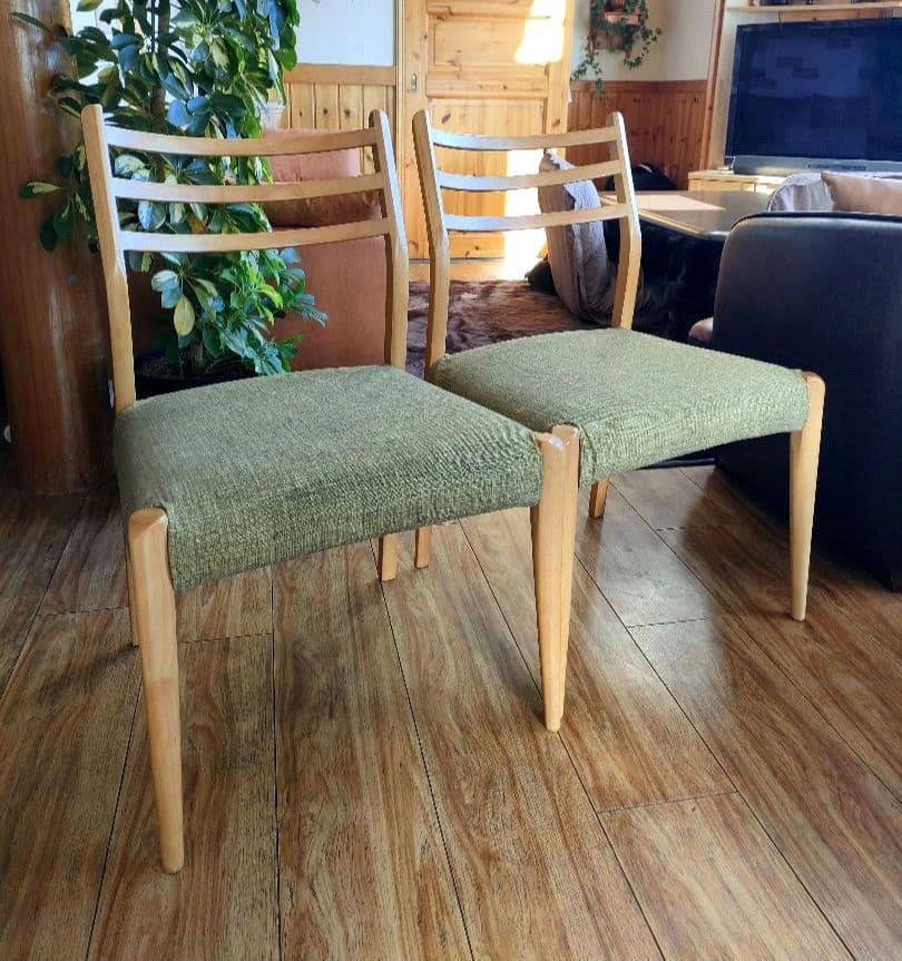 ORION　朝日木材　ダイニングチェア　合皮カバー付き　２脚