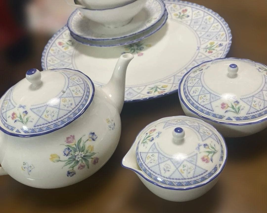 ノリタケ ティーセット