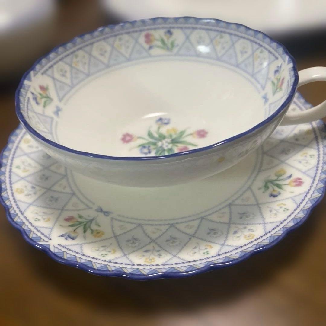 ノリタケ ティーセット