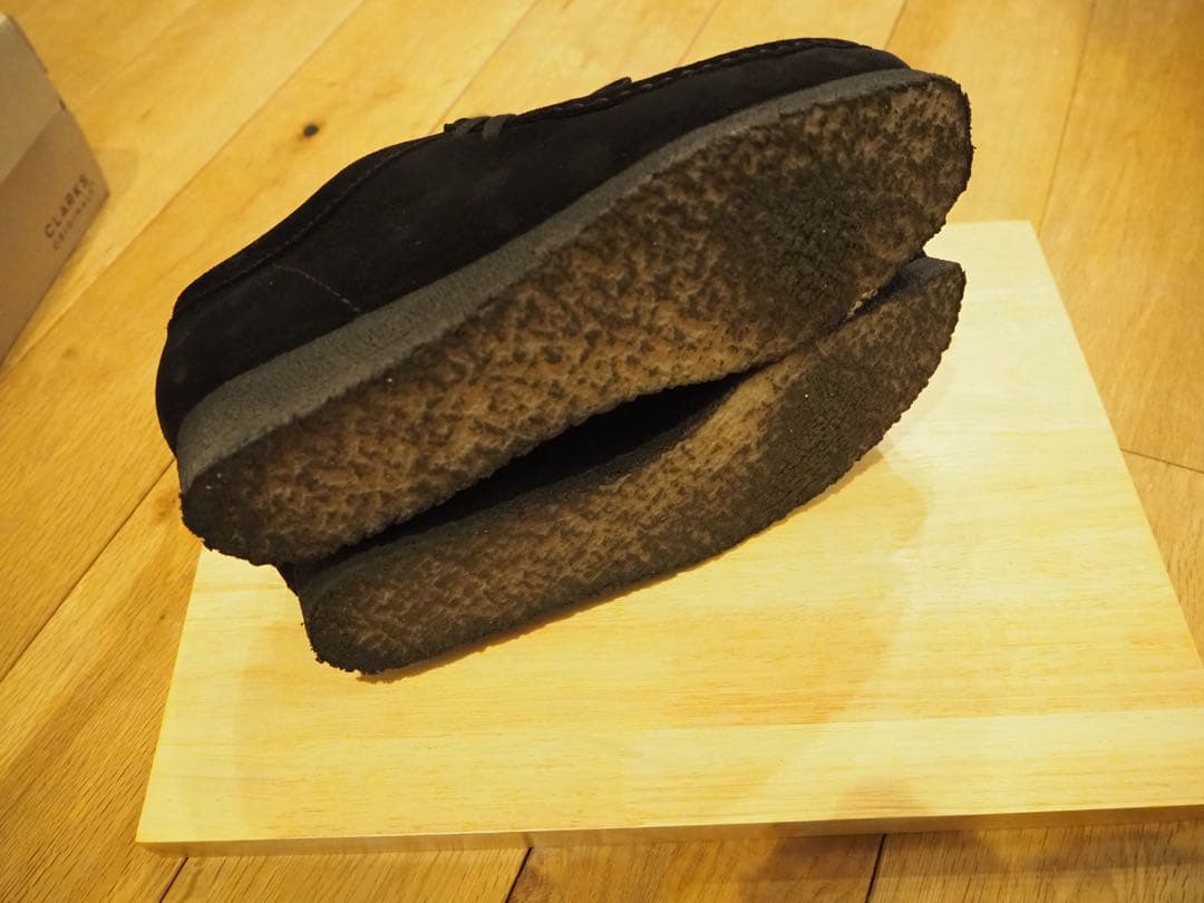 【着用1回美品】クラークス ワラビー ブラック 8 スエード ブーツ