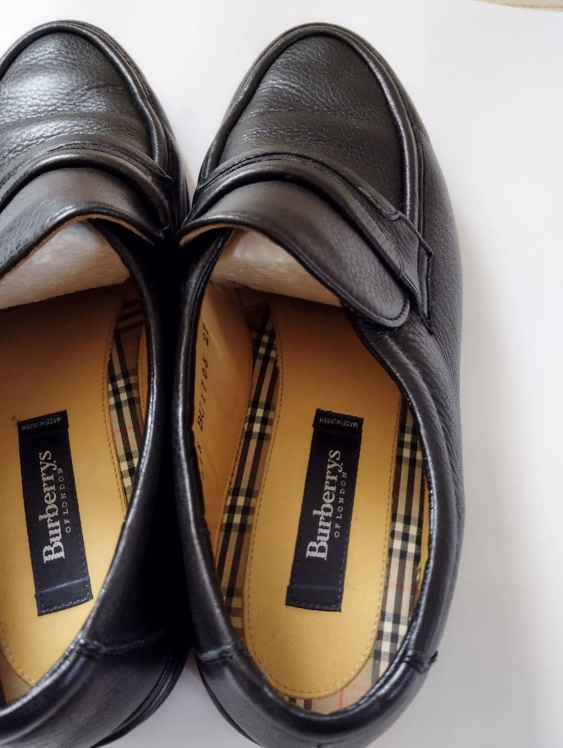 Burberry's ブラック ローファー