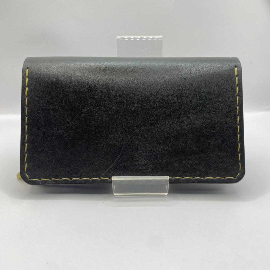 本革 丘染めブラック マチ付 ミドル トラッカーウォレット