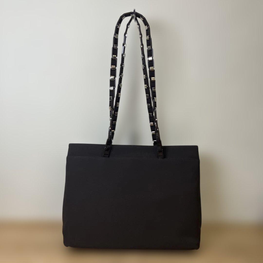 フェラガモ Ferragamo ヴァラチェーン トートバッグ