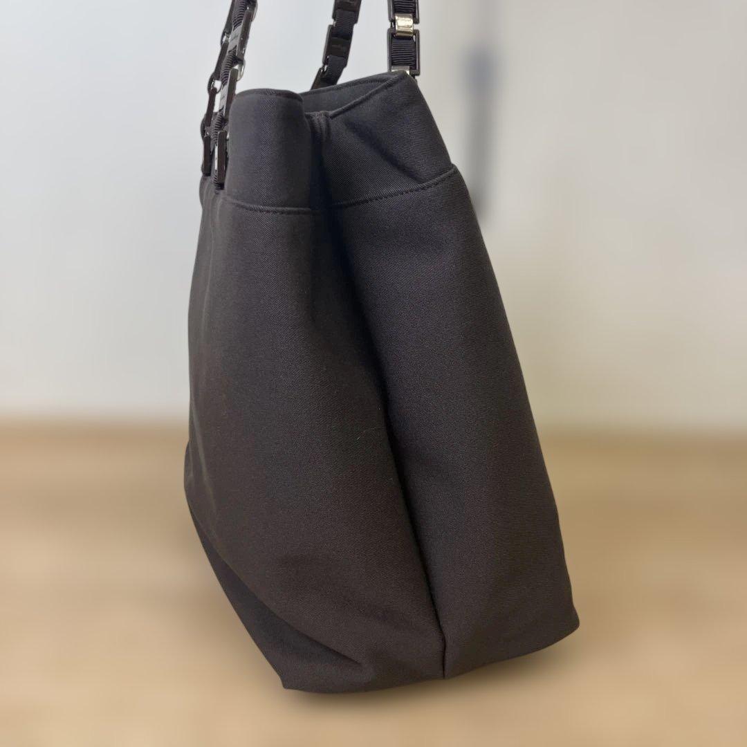 フェラガモ Ferragamo ヴァラチェーン トートバッグ