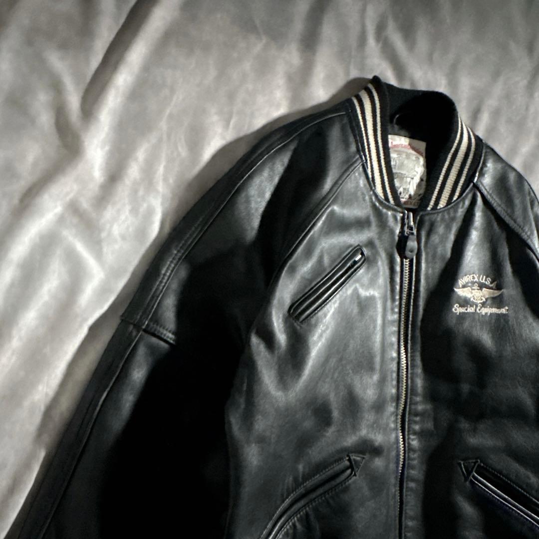 美品　アビレックス　スタジャVARSITY JACKET　アーチロゴ ブラック