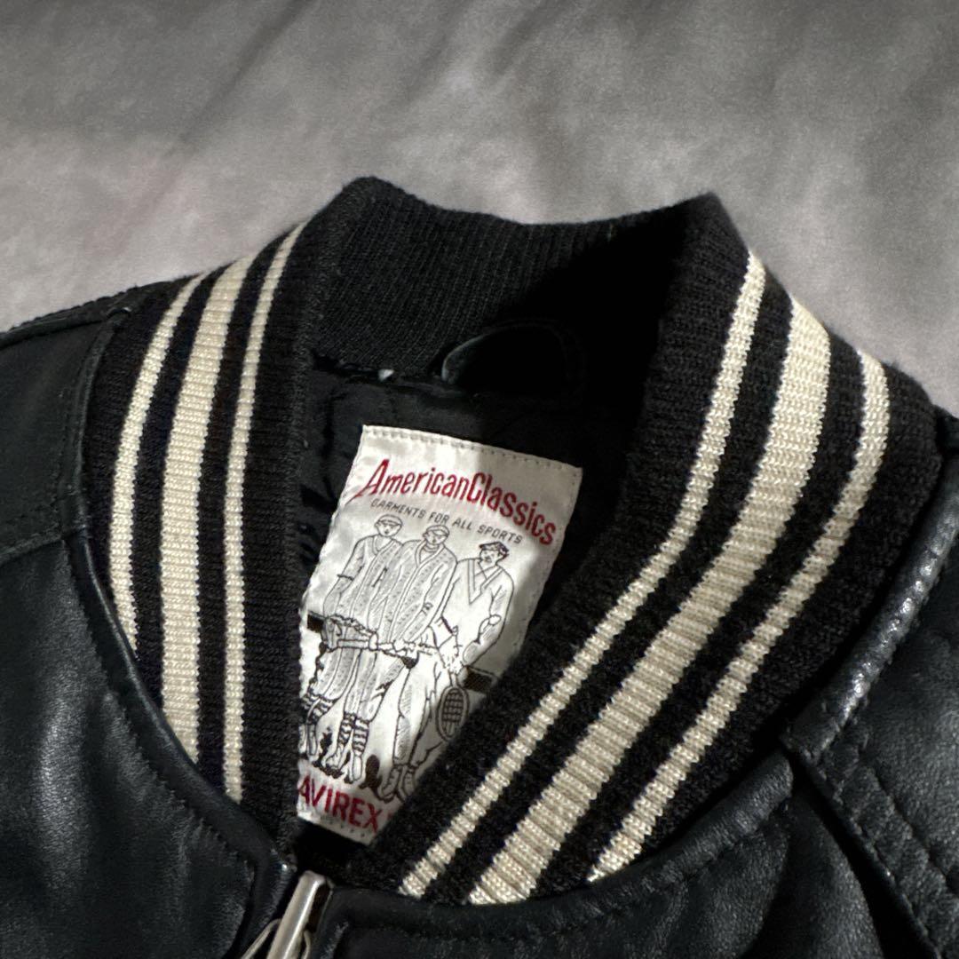 美品　アビレックス　スタジャVARSITY JACKET　アーチロゴ ブラック