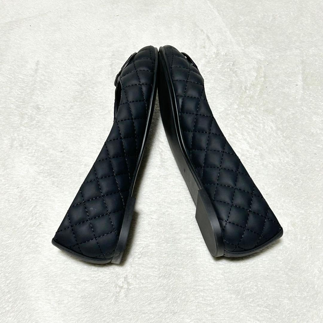 極美品✨Tory Burch キルティング フラットシューズ ブラック 23.5